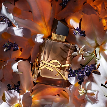 Yves Saint Laurent Libre Flowers & Flames Eau De Parfum 30ml