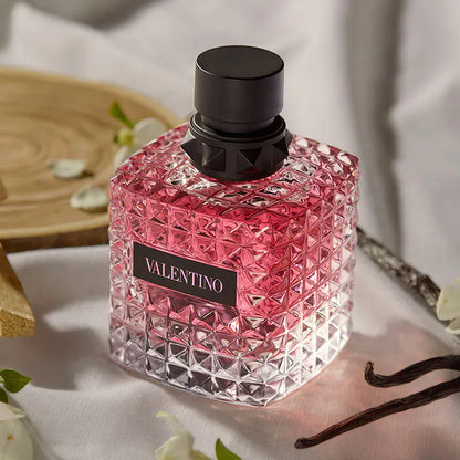 Valentino Born In Roma Donna Eau De Parfum 50ml